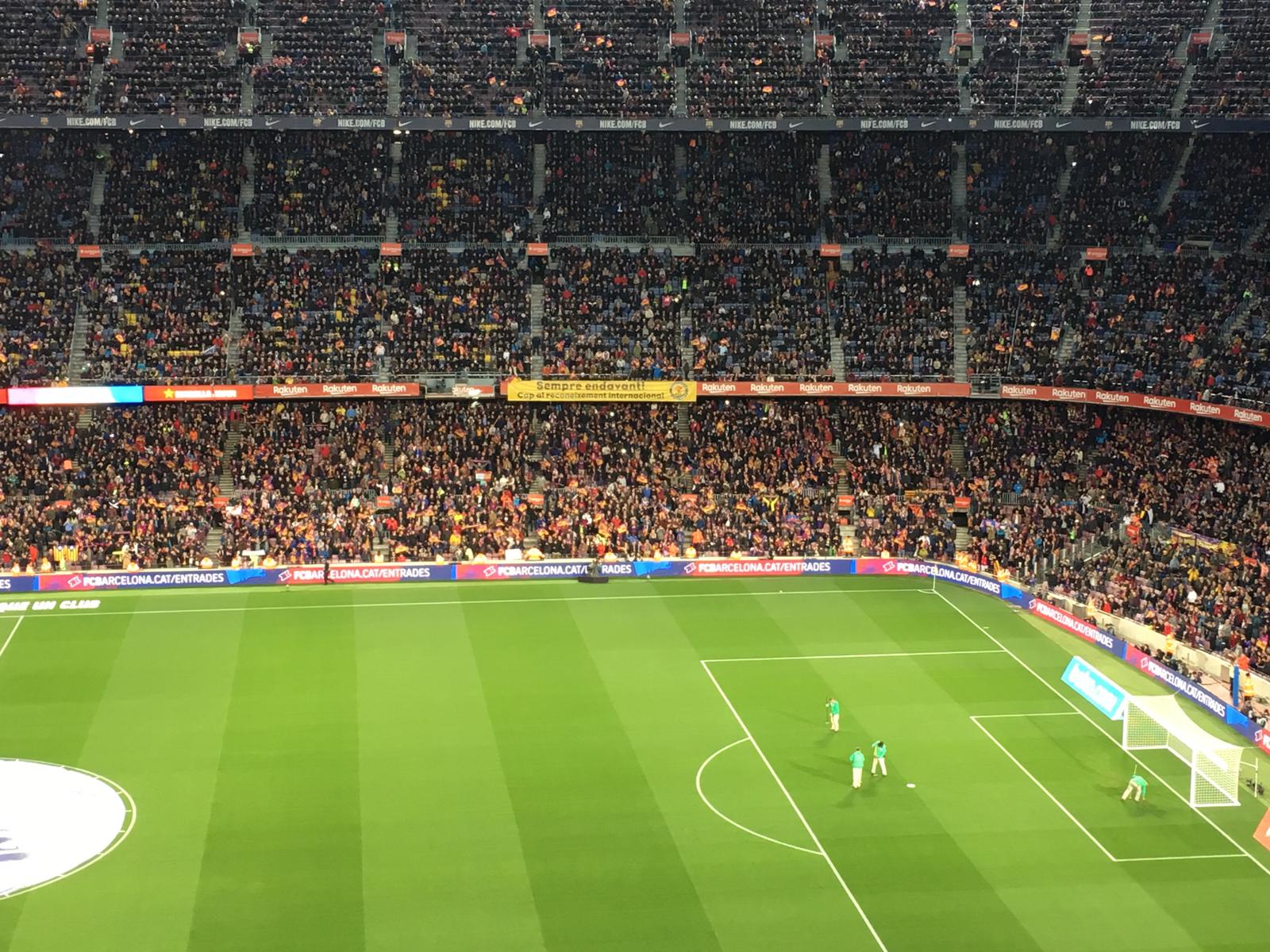 "Cap al reconeixement internacional": el Camp Nou pensa en Catalunya