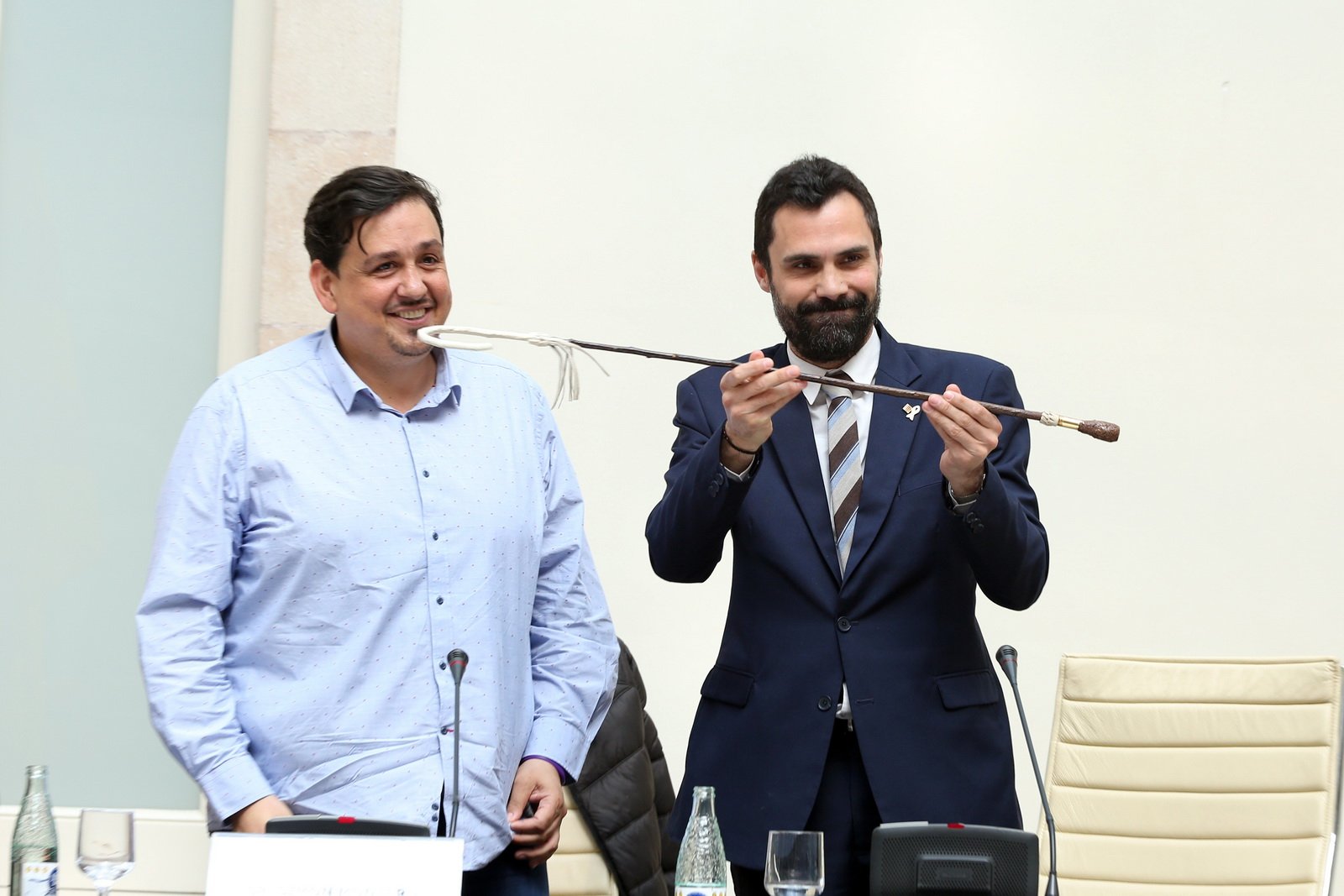 Els gitanos reclamen als partits visibilitat a les institucions