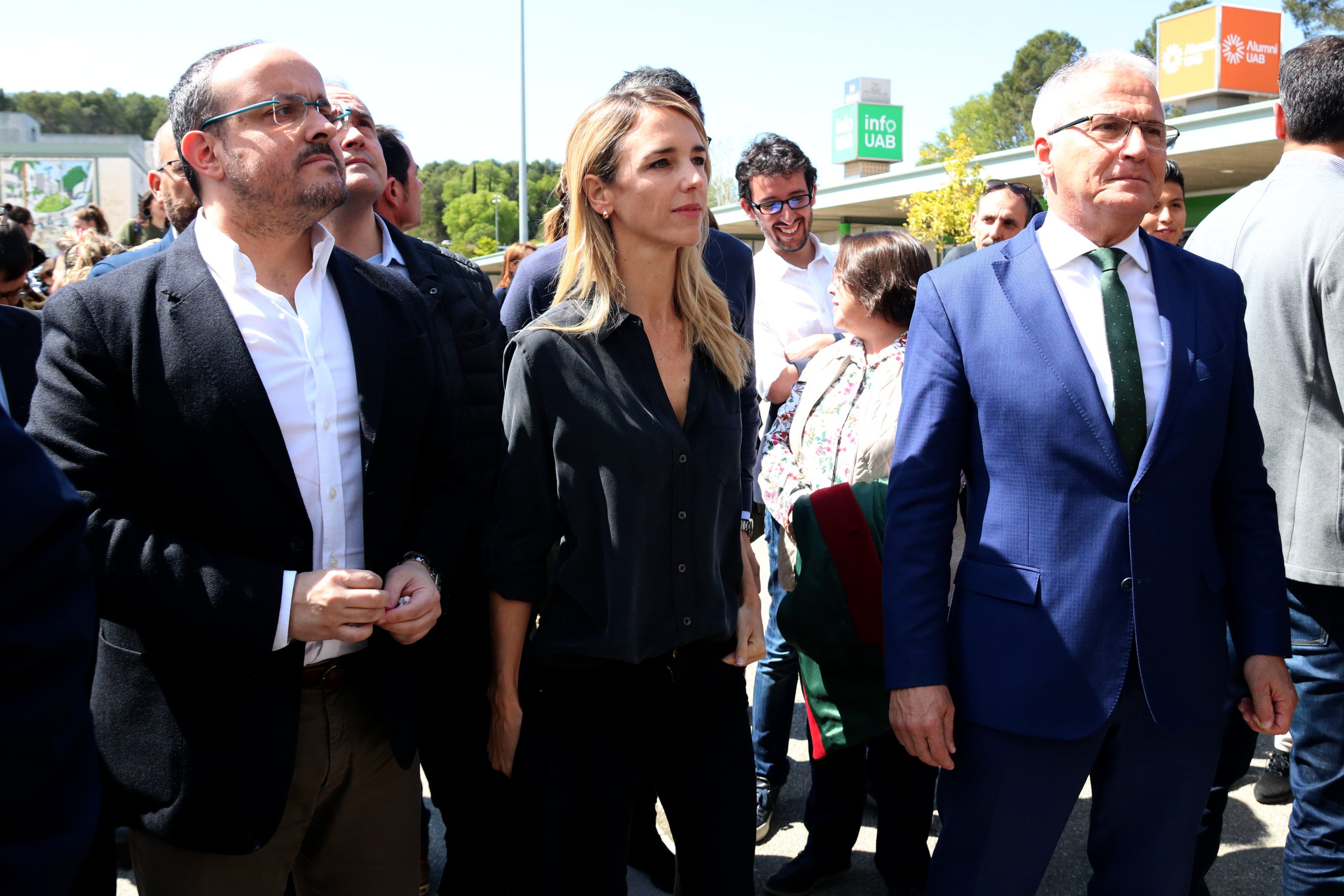 El PSOE surt en defensa de Cayetana Álvarez