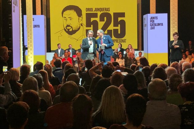 Acto campaña JxCAt Quim Torra Artur Mas Oriol Junqueras - Marina Fernandez