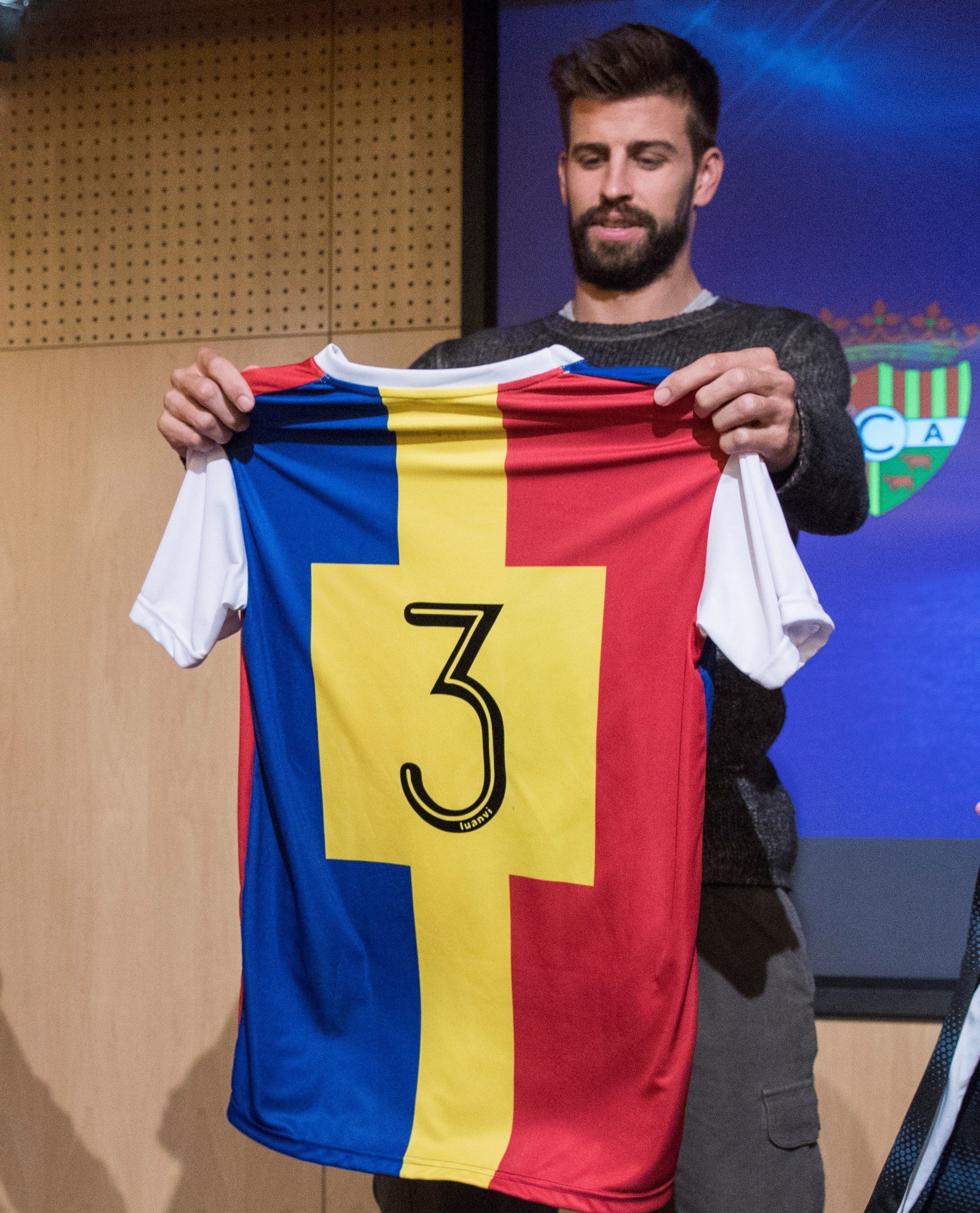 Piqué ofrece a un futbolista del Barça jugar en el Andorra