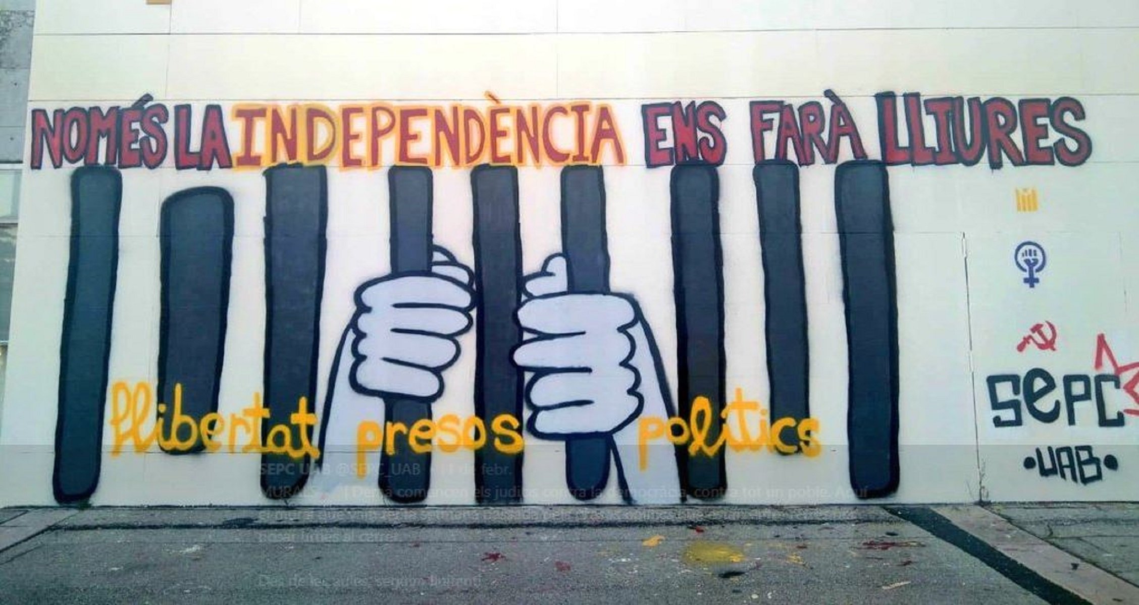 La Junta Electoral urgeix a la UAB a retirar "símbols partidistes"