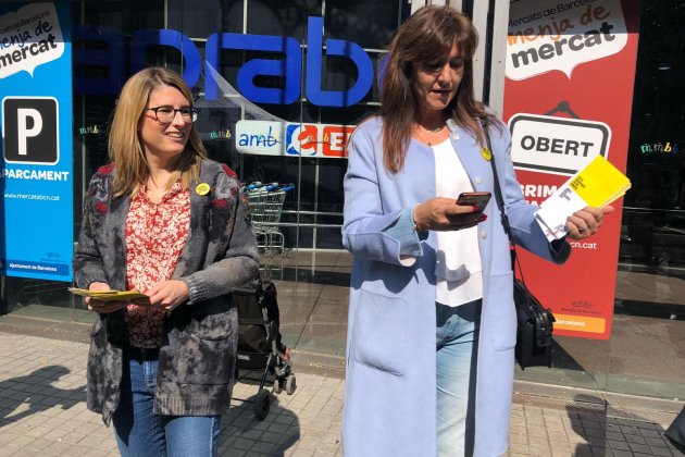 Elsa Artadi Laura Borras mercat concepcio campanya 28a - Marina Fernandez