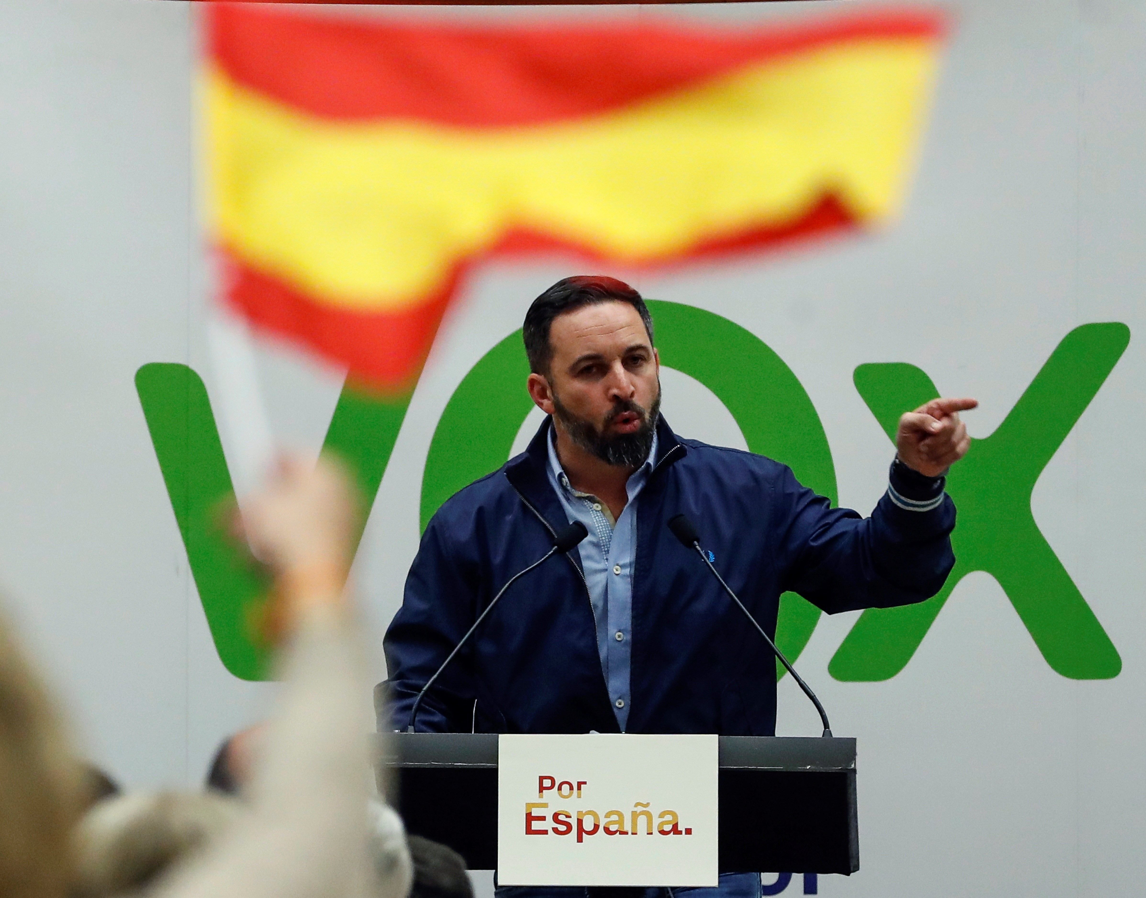 Tensión en un acto de Vox en San Sebastián