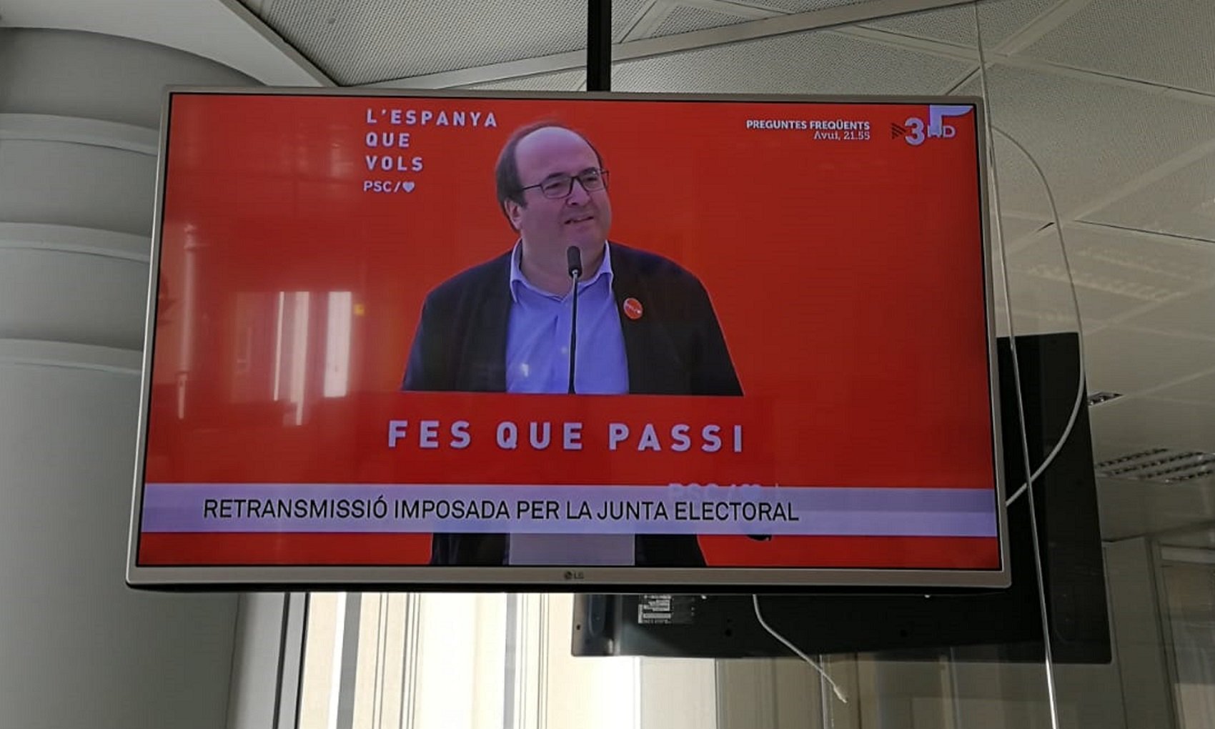 Mítings del PSC, Ciutadans i PP a TV3 per imposició de la JEC