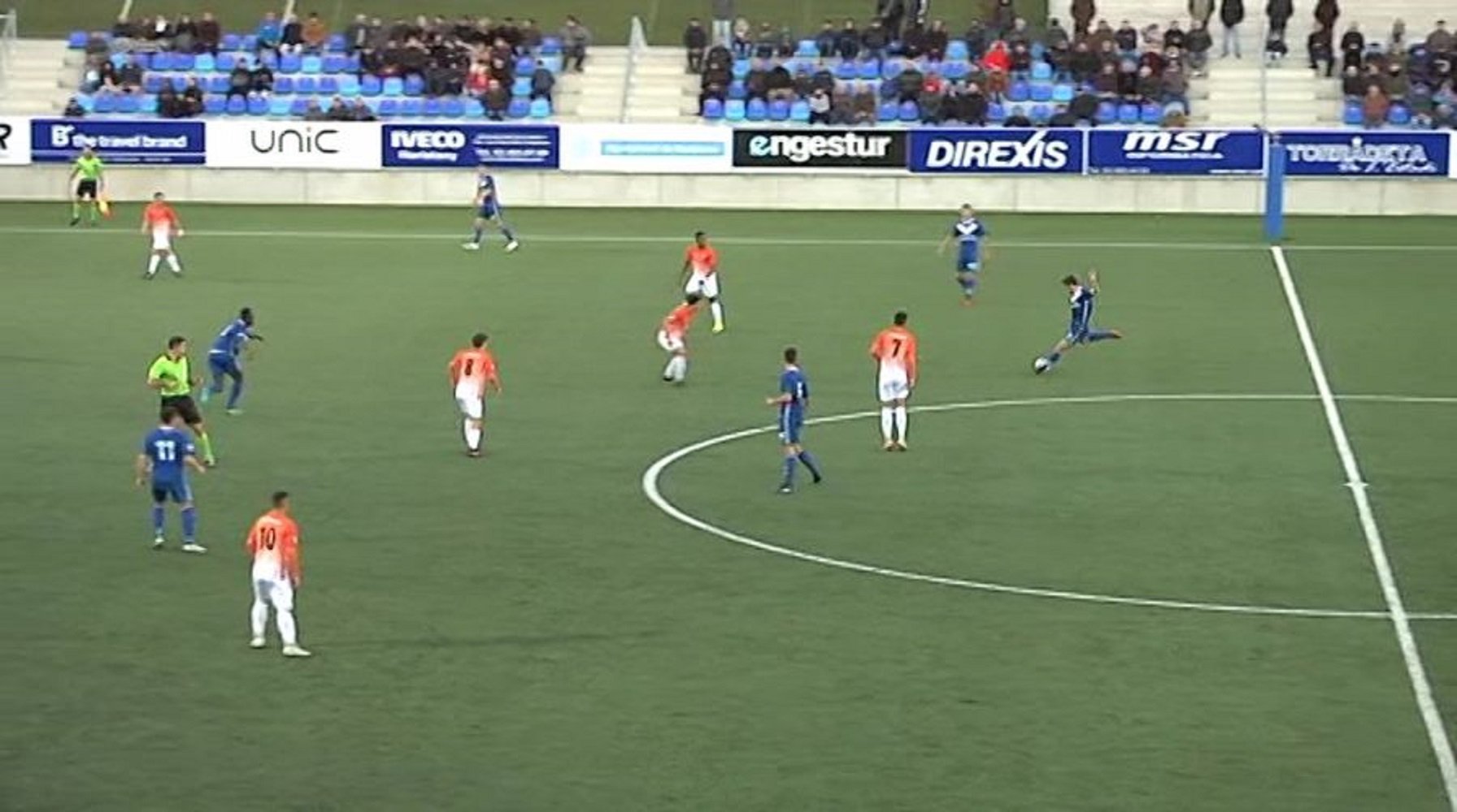 El Peralada busca la permanència i el Badalona el play-off