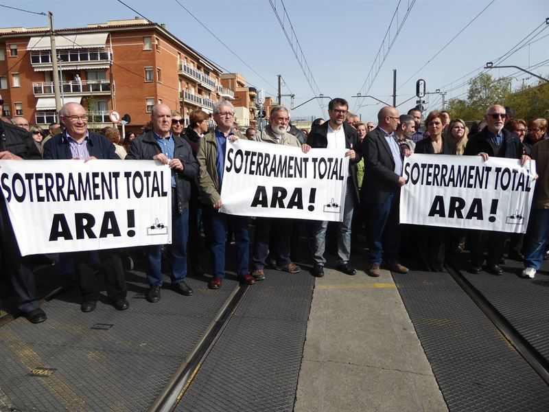 Foment promet una primera partida el 2017 per al soterrament de les vies a Montcada