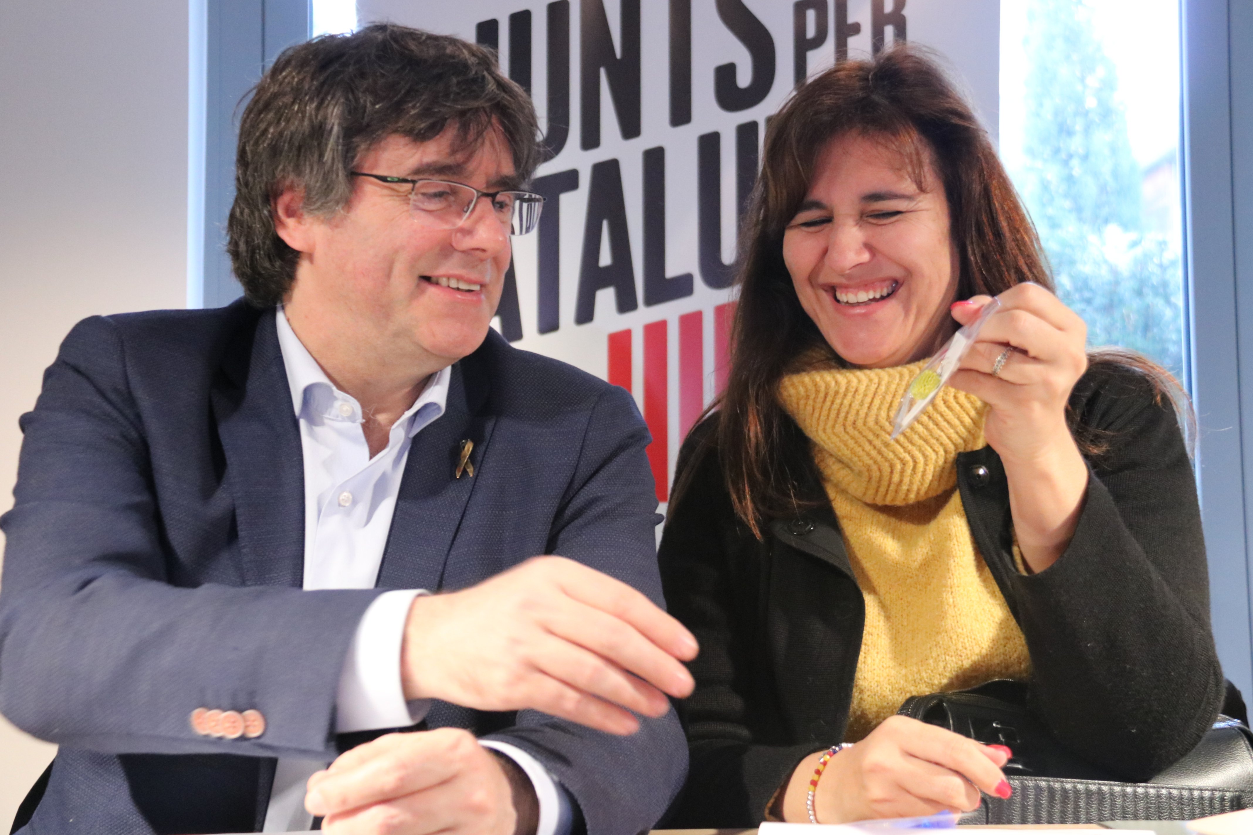 Puigdemont and Borràs remind ERC of Catalan voters' mandate: 51% pro-independence