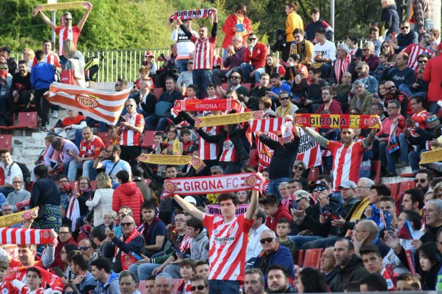 Afició Girona Montilivi Vila real @GironaFC
