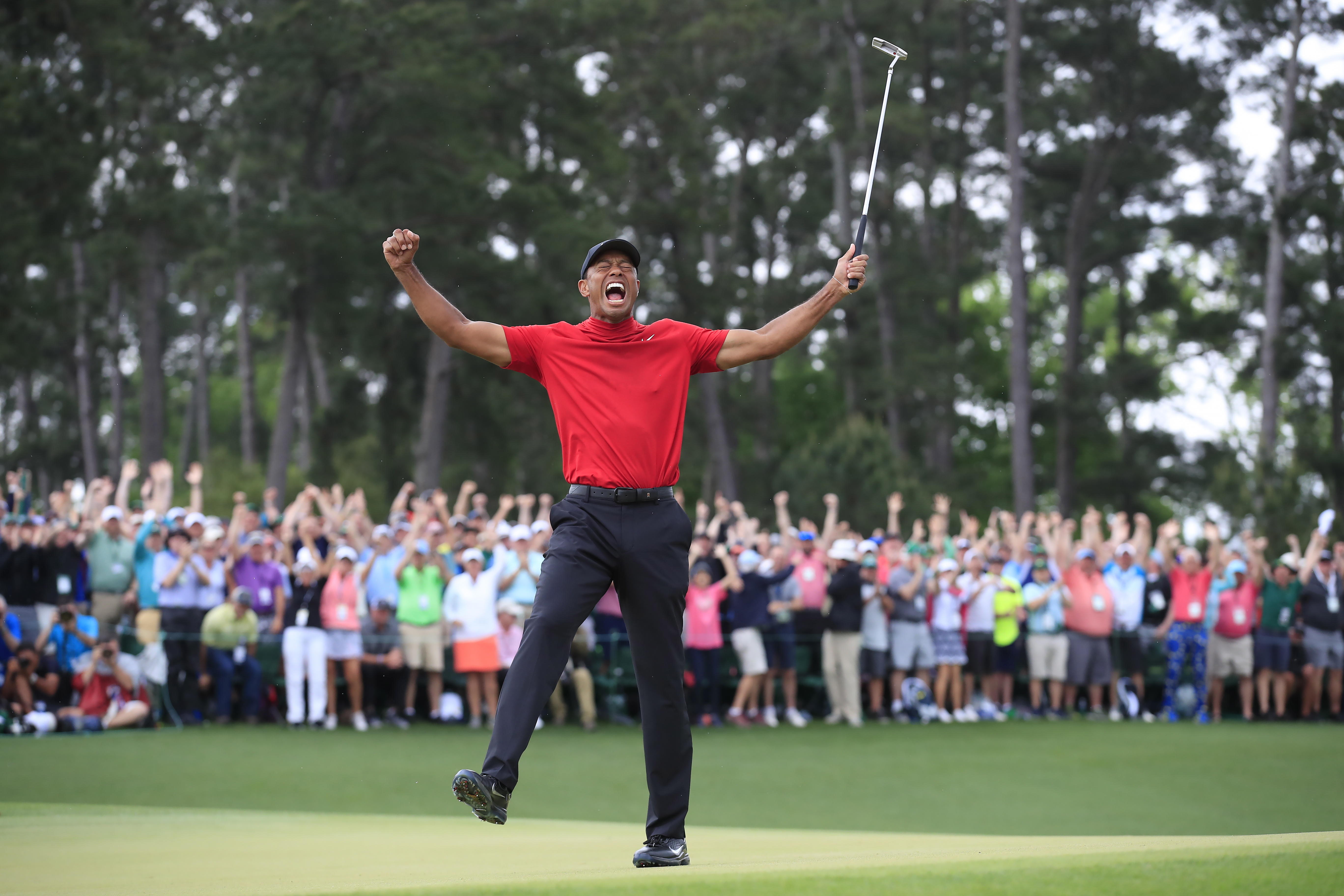 Tiger Woods vuelve a reinar en Augusta 14 años después
