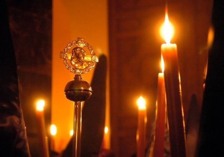 Procesiones del Viernes Santo por toda Catalunya