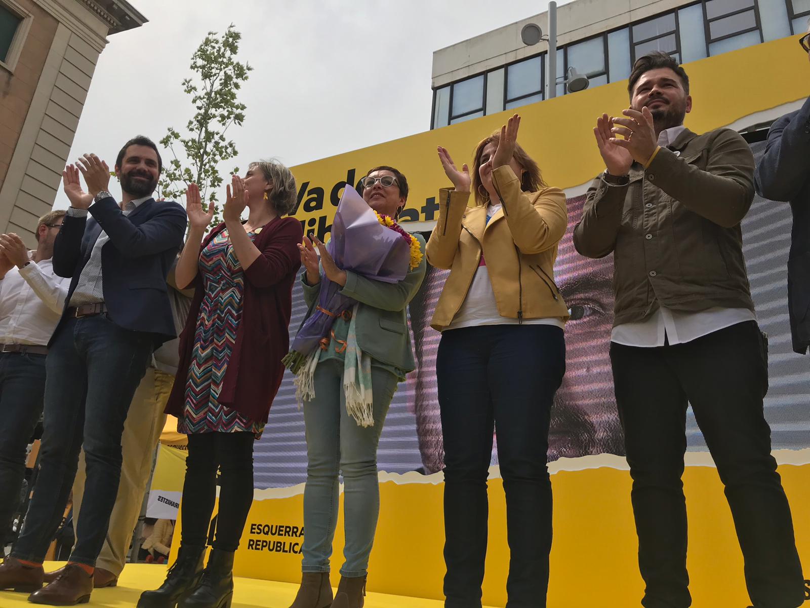 Rufián avisa de que PSOE-Cs es el "fascismo 'cool'" y "da tanto miedo" como la extrema derecha