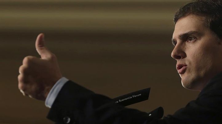 Ciutadans s'embolica amb els pactes