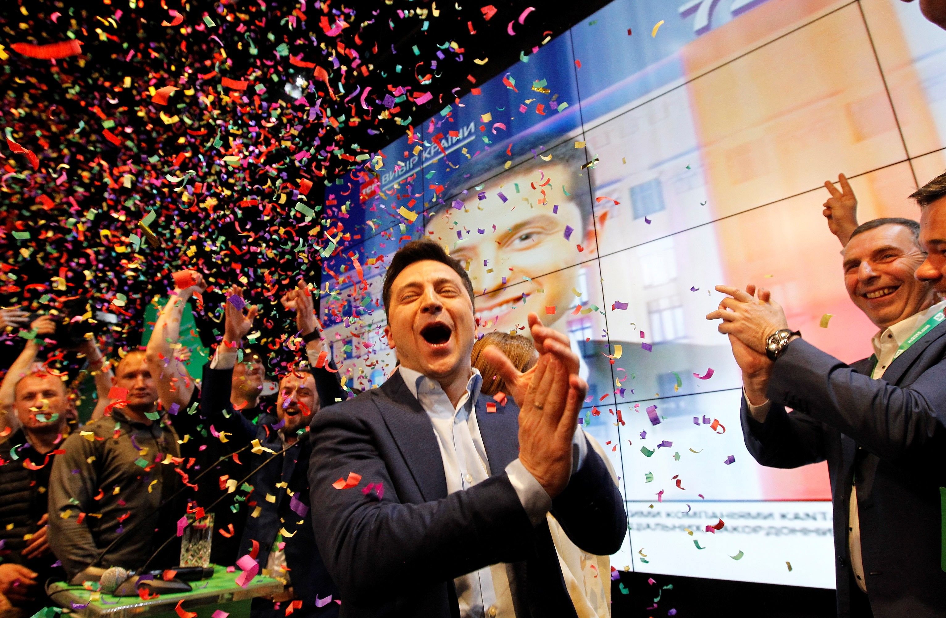 El cómico Zelenski, nuevo presidente de Ucrania tras una abrumadora victoria