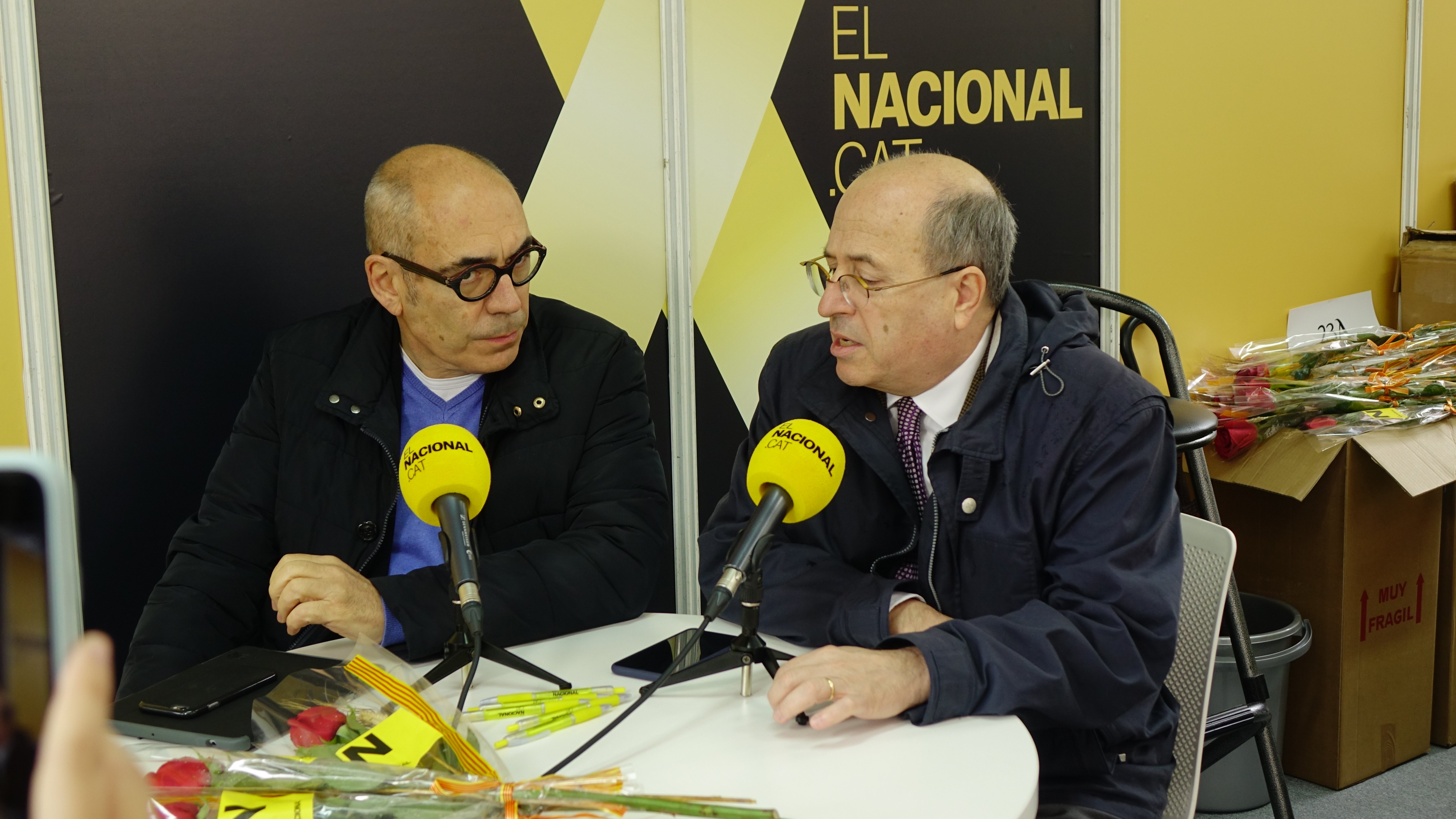 Benvinguda de José Antich a la parada d'ElNacional.cat per Sant Jordi