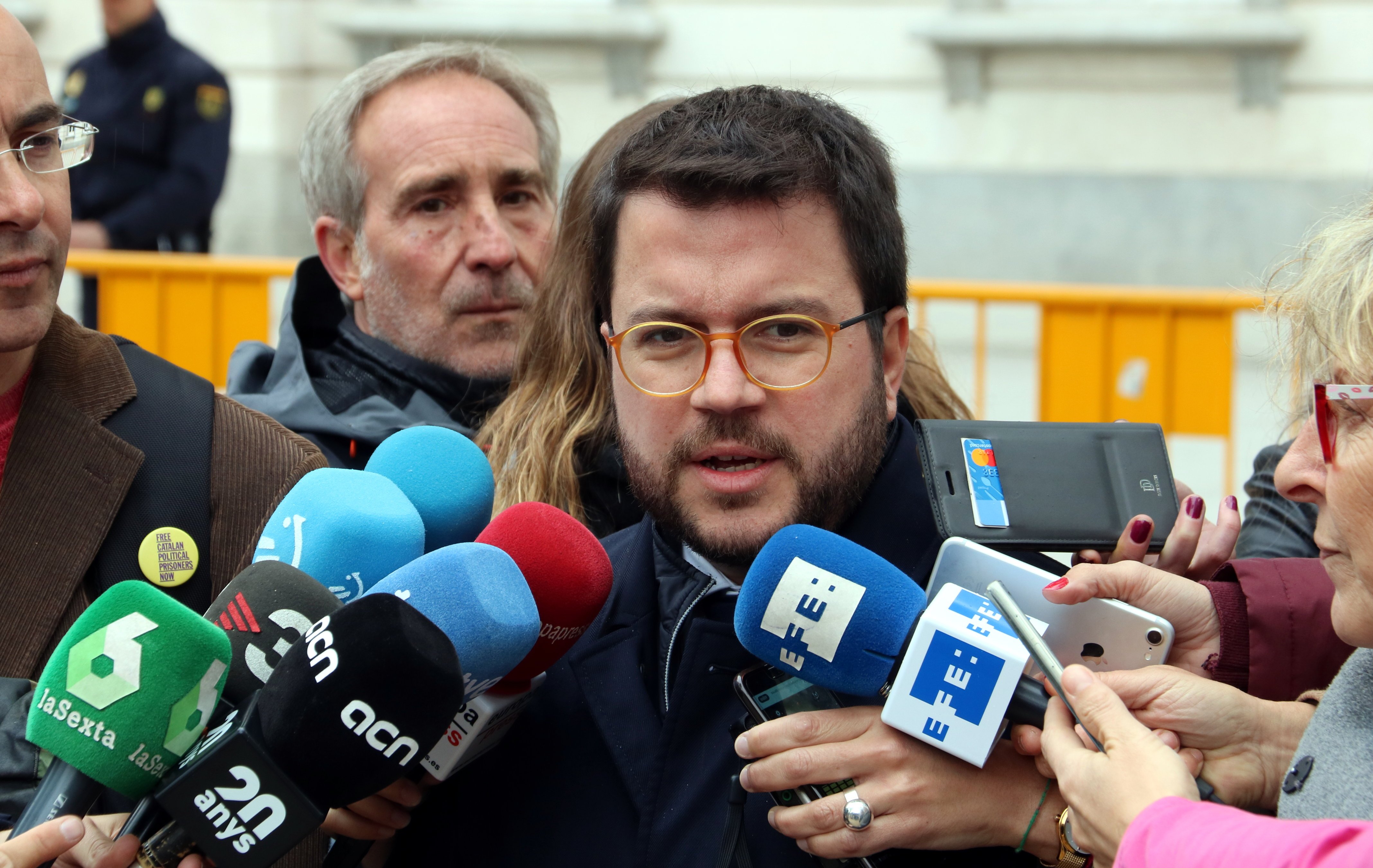 Aragonès asks for PSOE "gestures", with Catalan votes holding key to Senate plan