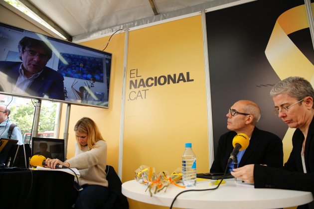 Carles Puigdemont Iu Forn parada Sant Jordi El Nacional - Sergi Alcàzar Carles Puigdemont Iu Forn parada Sant Jordi El Nacional - Sergi Alcàzar