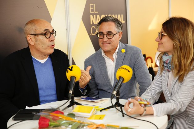 Ramon Tremosa parada Sant Jordi El Nacional - Sergi Alcàzar Ramon Tremosa parada Sant Jordi El Nacional - Sergi Alcàzar