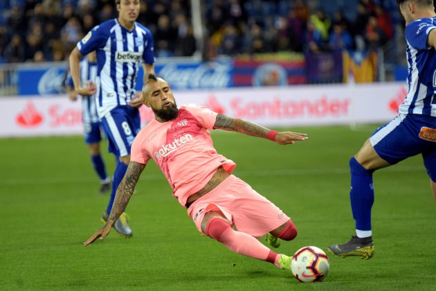 Arturo Vidal Alabès Barça EFE