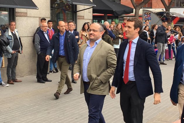 casado alejandro fernandez adria rovira casado alejandro fernandez adria rovira