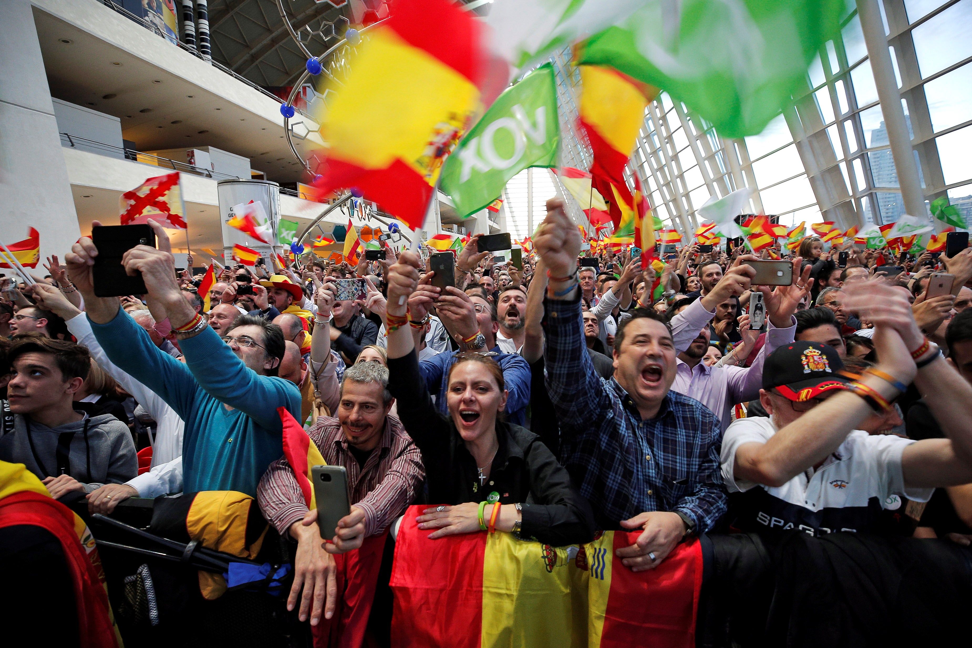 Vox exalta a seis mil ultras en València