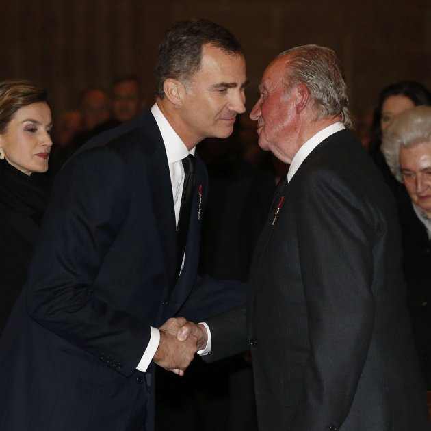 Felipe VI y Juan Carlos I / Efe