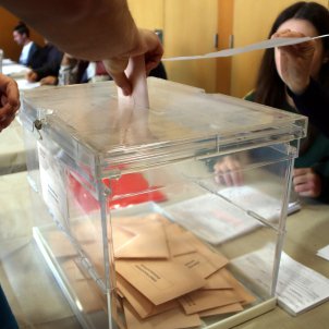 Urna eleccions 28 A ACN Urna eleccions 28 A ACN