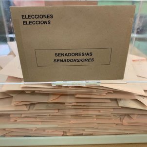 Urna Senat eleccions 28 A Sergi Alcàzar Urna Senat eleccions 28 A Sergi Alcàzar