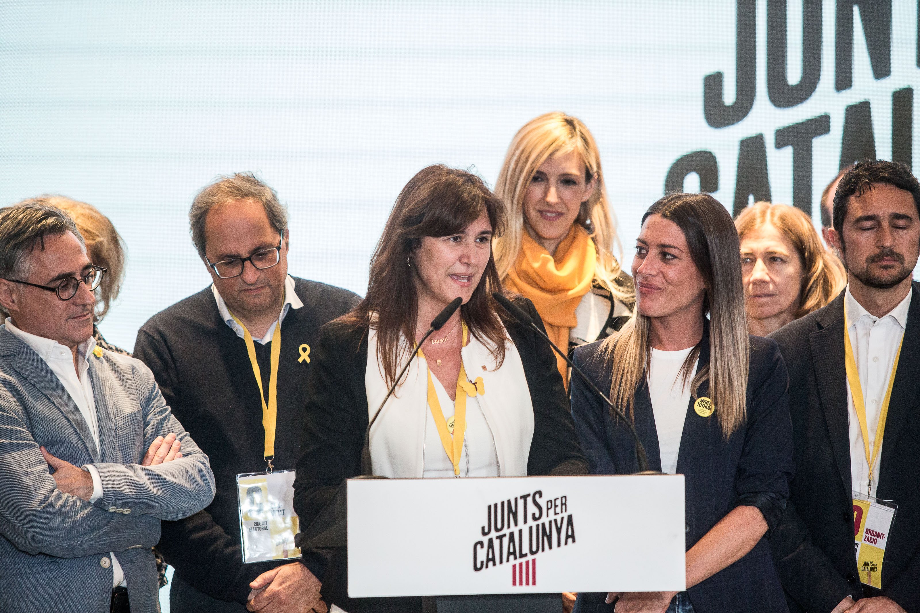 JxCat salva los muebles pero pierde la batalla con ERC