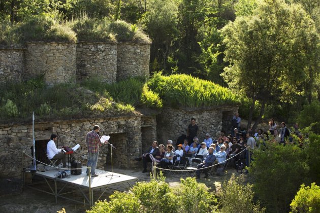 Poesia als Parcs actuació Diputació de Barcelona