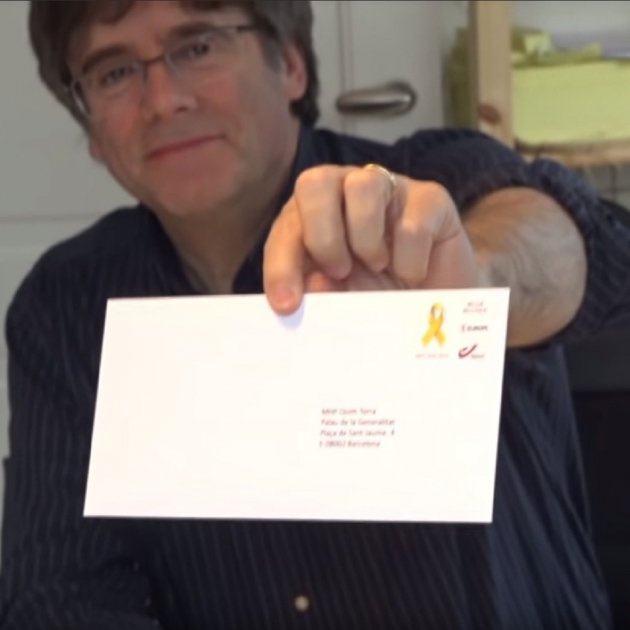 Resultat d'imatges de carles puigdemont segells