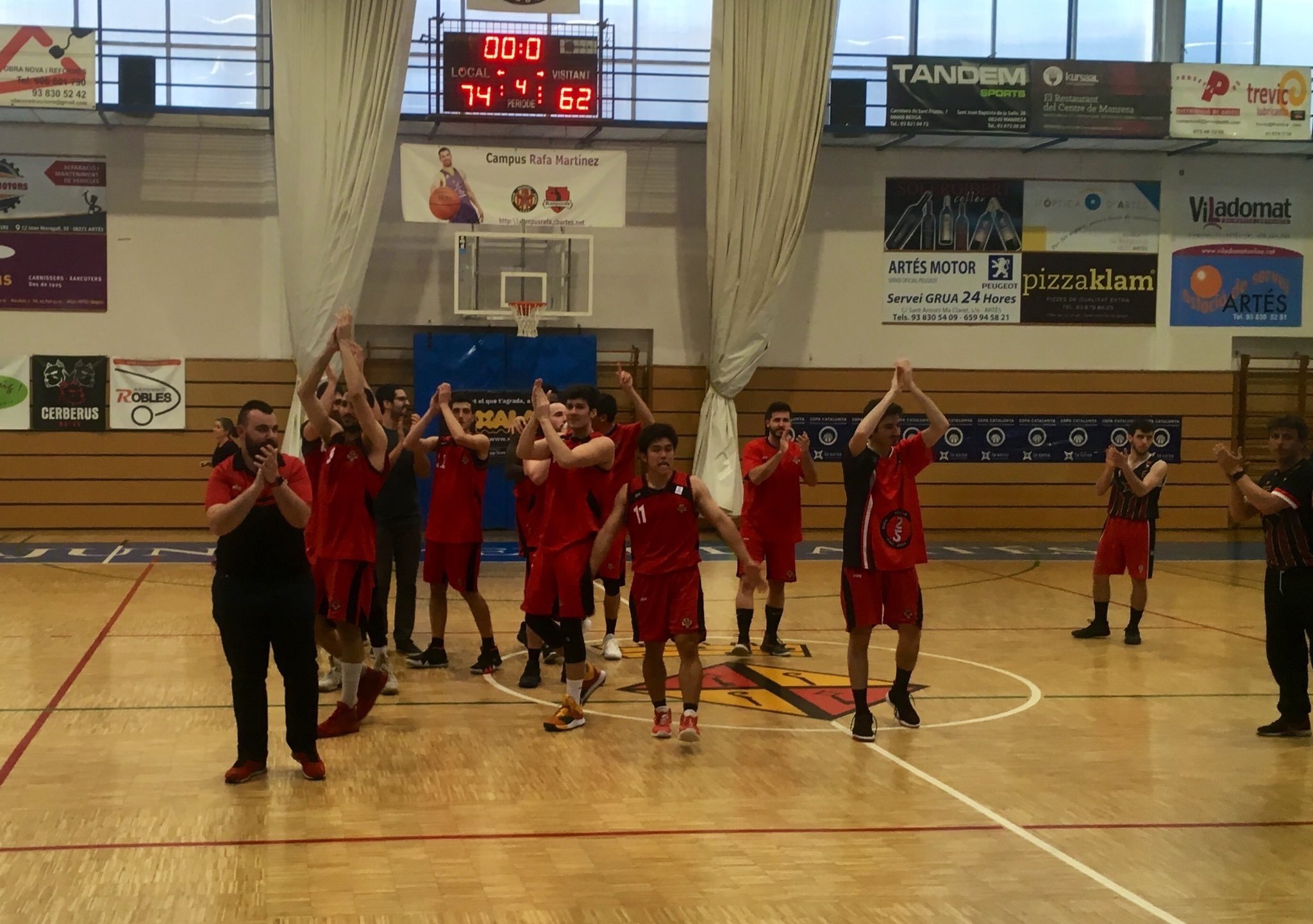 El CB Artés manté l'esperança d'acabar entre els quatre primers en guanyar el Bisbal Bàsquet