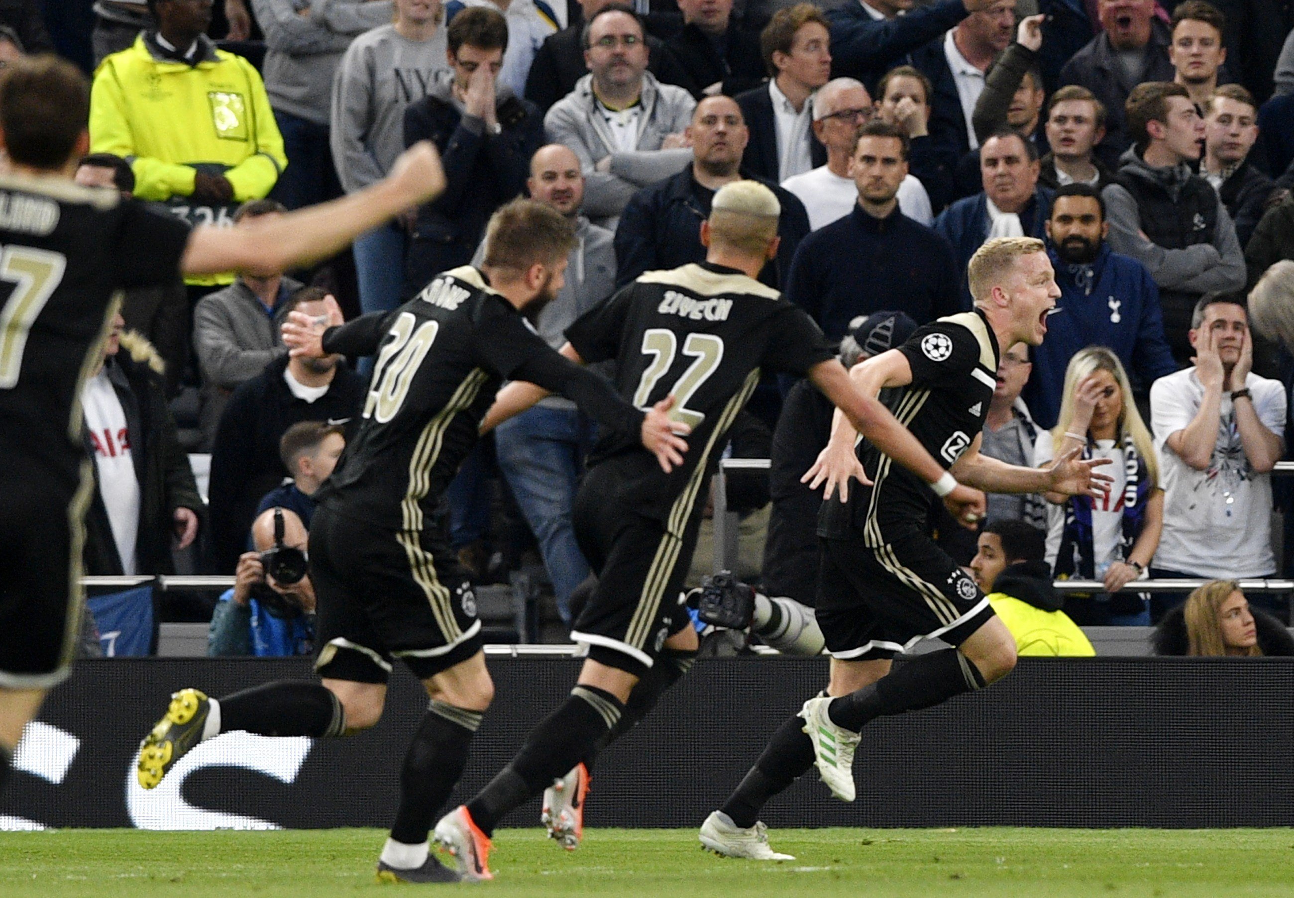 El Ajax sigue brillando en la Champions y deja perdido al Tottenham (0-1)