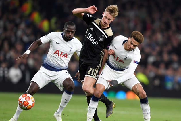 Frenkie De Jong Tottenham Ajax Champions EFE