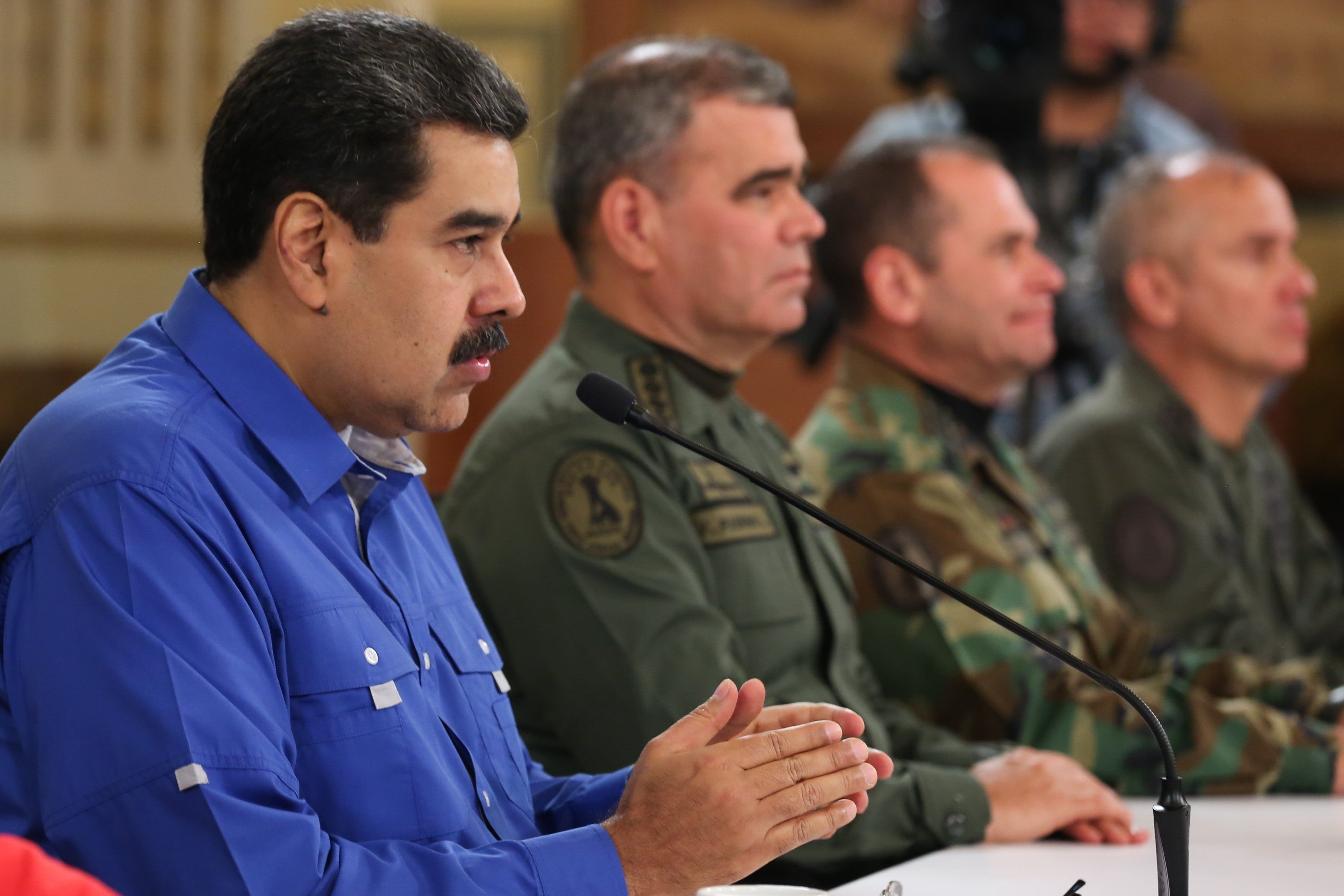 Venezuela asegura haber detenido una invasión de "terroristas" colombianos