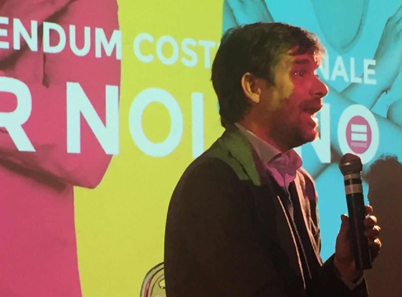 Un diputat italià veu “molt perillós” judicialitzar el procés català