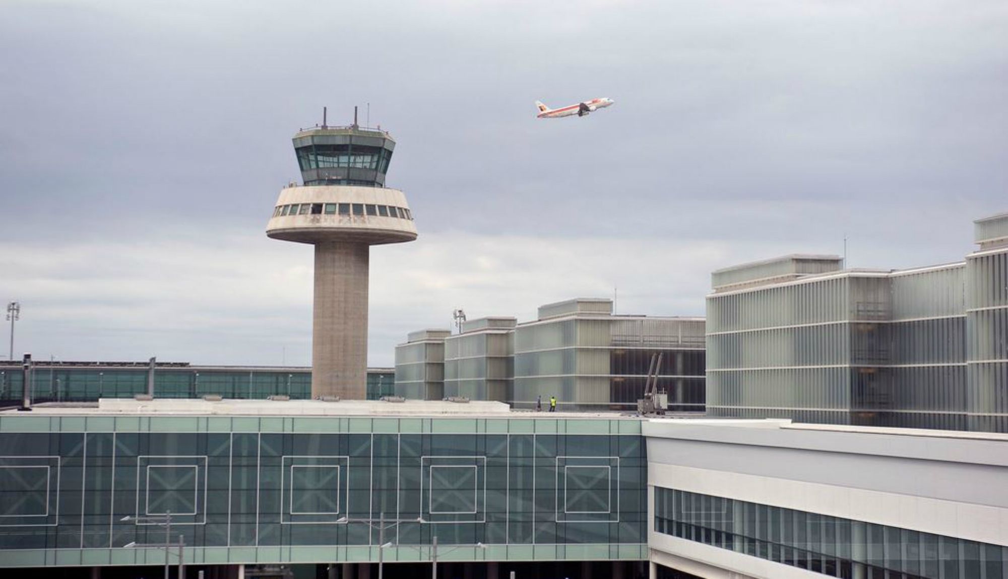 L'Aeroport del Prat registra més de 4 milions de passatgers al maig