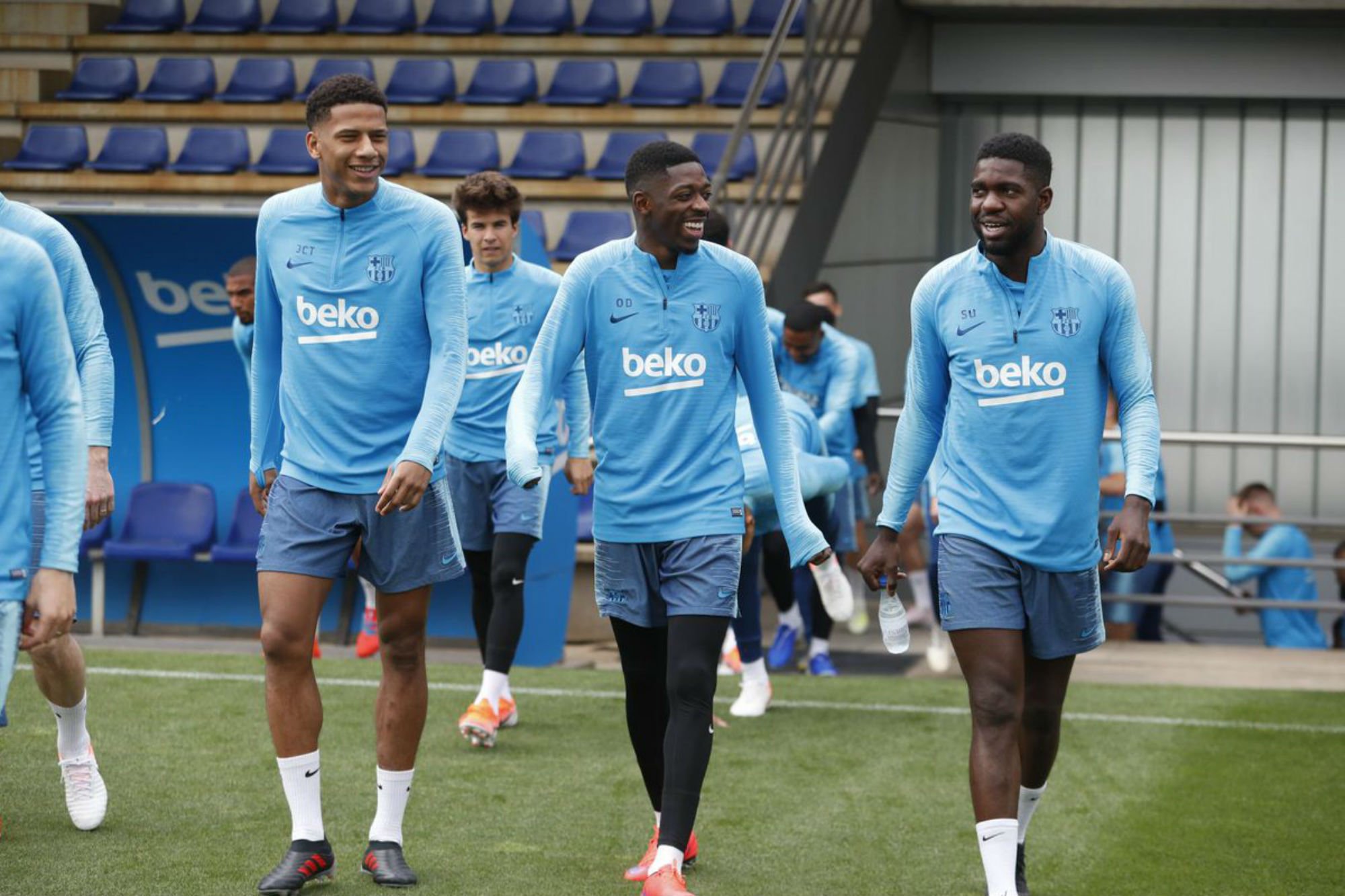 Dembélé sorprèn i torna als entrenaments abans que ningú