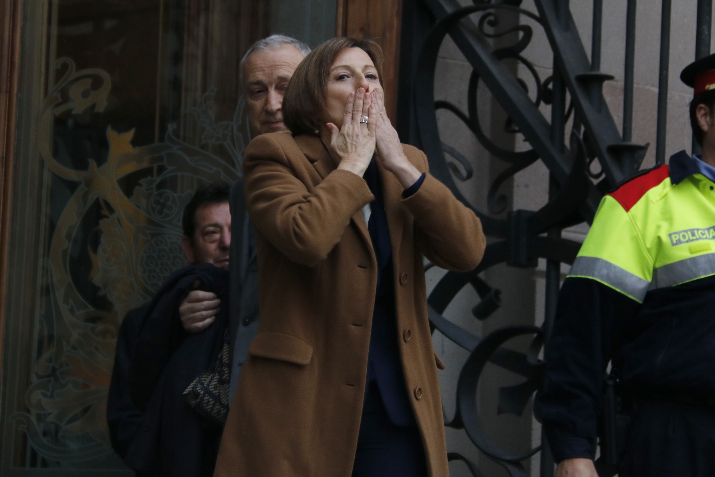 La comitiva que acompanyarà Forcadell i Simó al TSJC