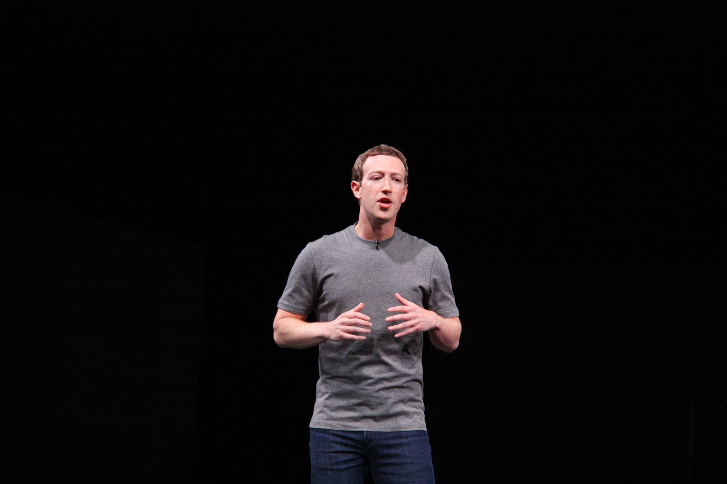 Facebook afegirà un senyal a les notícies que puguin ser falses