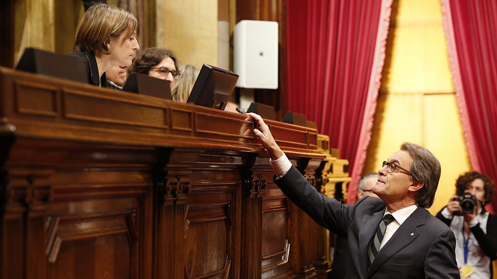 Sis "sís" de la CUP i quatre "nos"?