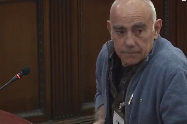 Antoni Sala votant 1 O