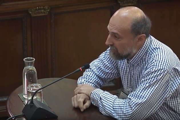 Antoni Altaió votant 1 O