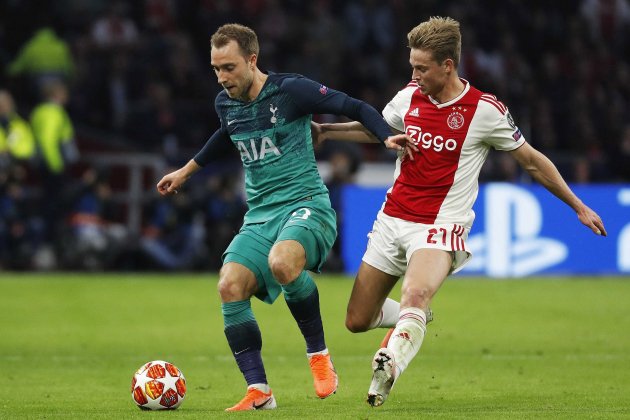 Eriksen De Jong Ajax Tottenham EFE