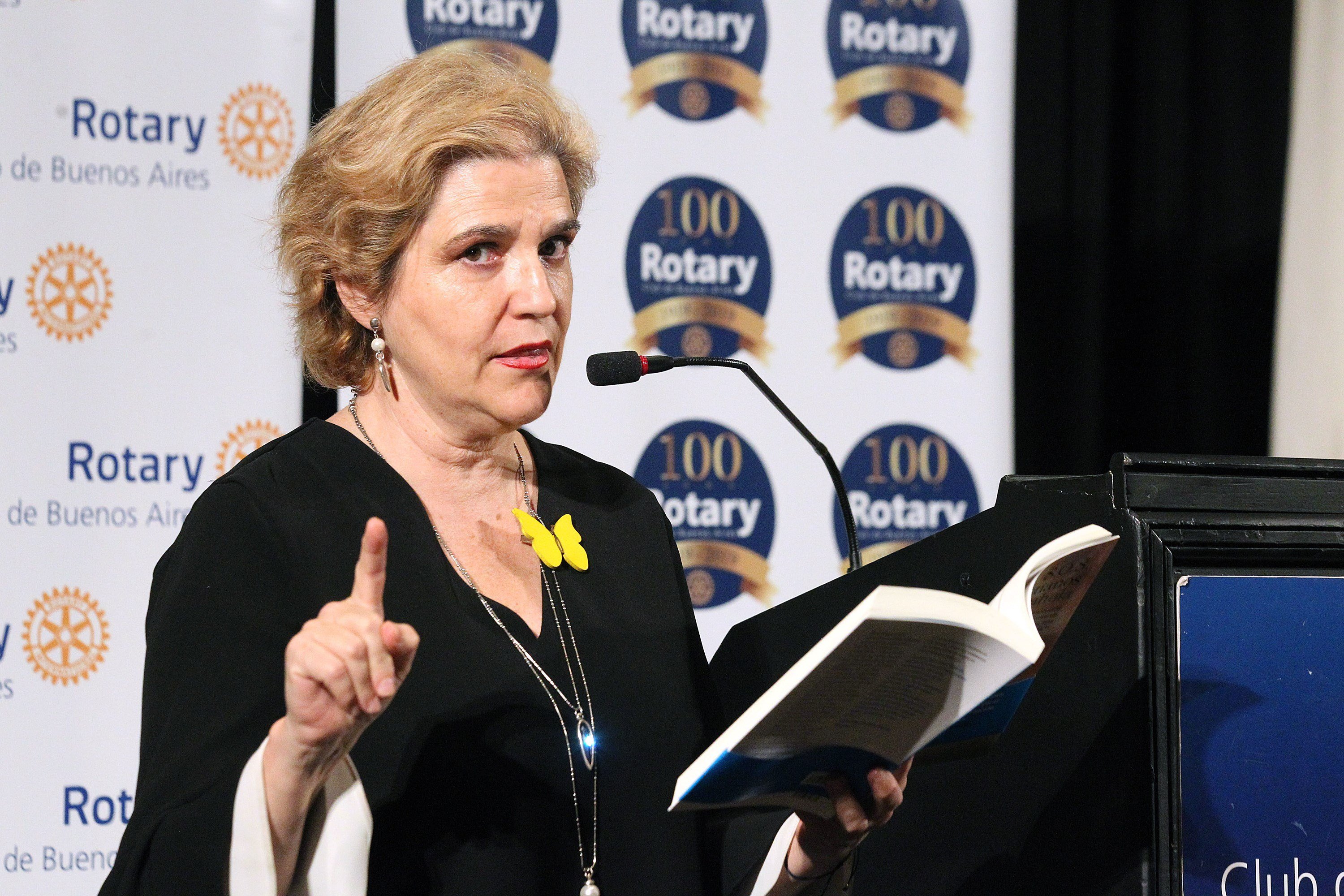 El retret de Rahola a Colau