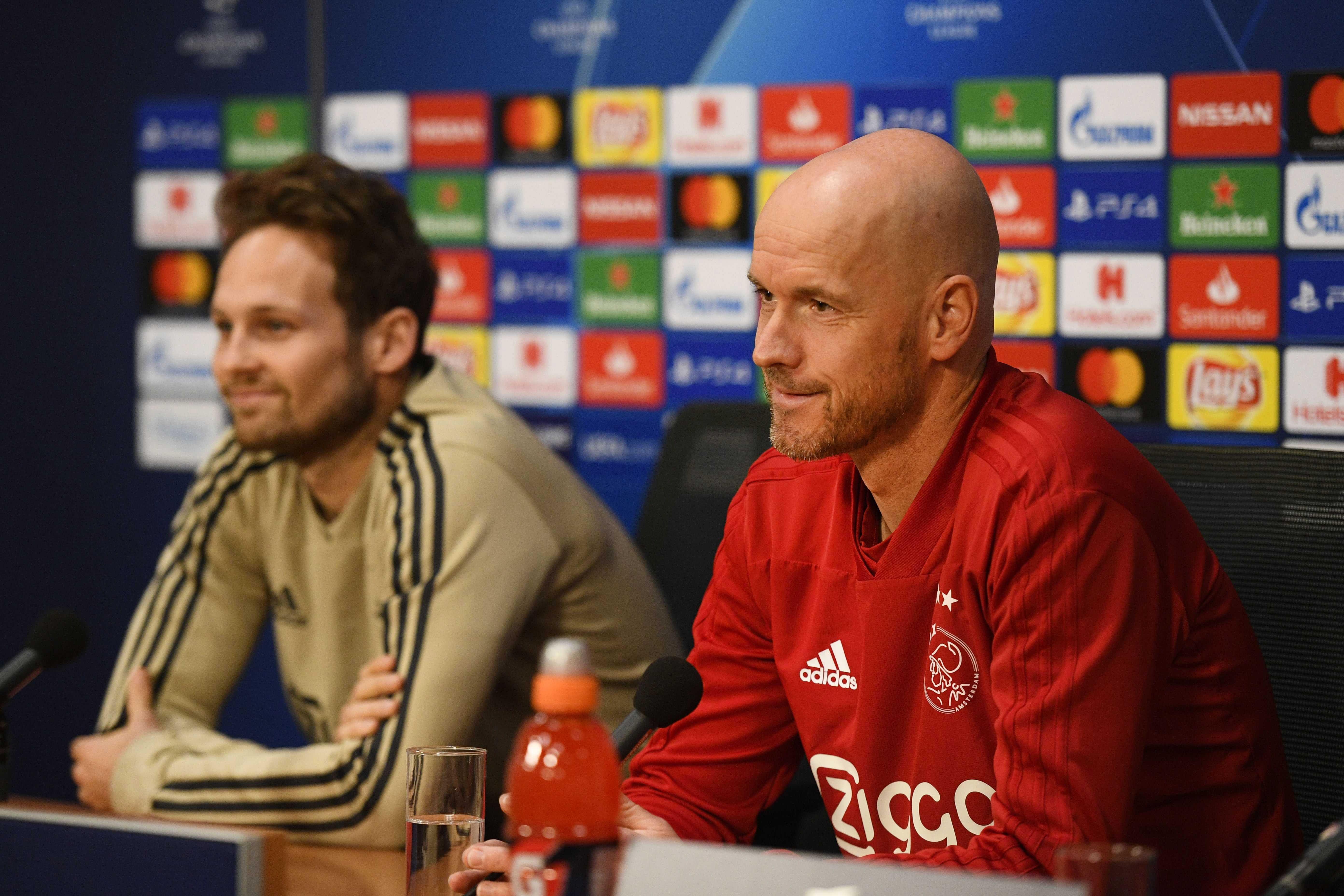 Ten Hag le está convirtiendo en estrella en el Ajax, tiene 20 años y ha llamado la atención del Barça