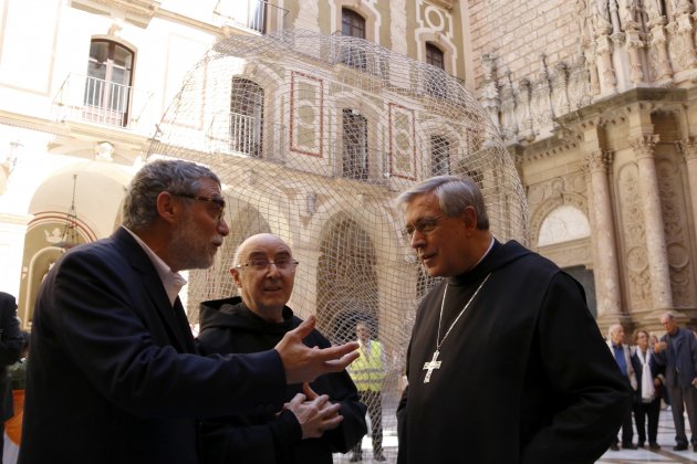 Plensa para Laplana Anna y abad Montserrat ACN