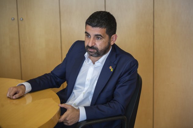 Chakir El Homrani Conseller - Sergi Alcàzar