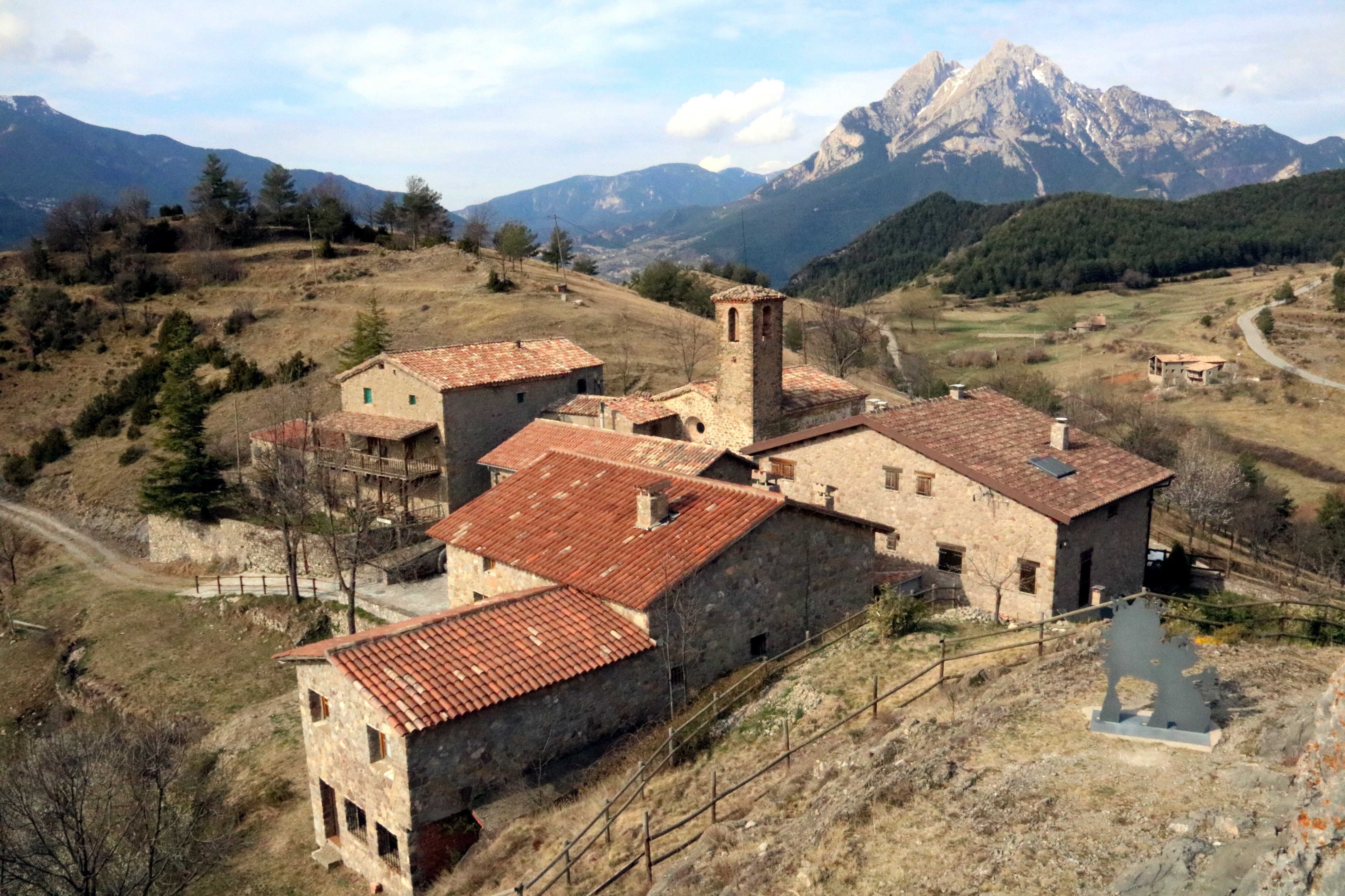 Junts se impone en Gisclareny y el PSC en Sant Jaume de Frontanyà, los pueblos más pequeños de Catalunya