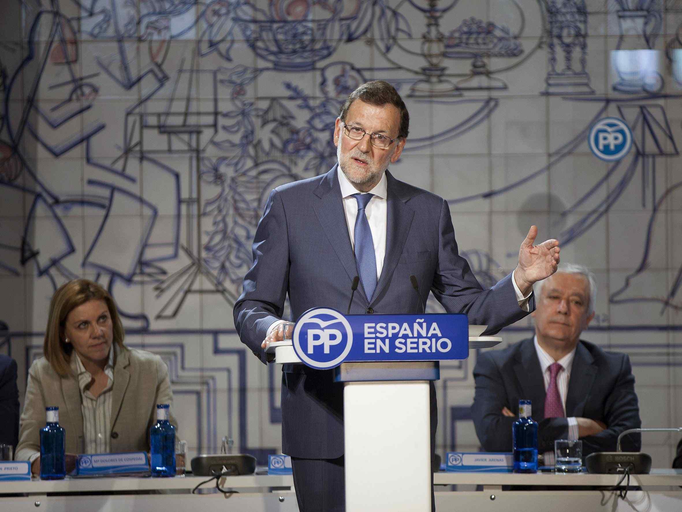 Rajoy pasa las competencias de Industria a Economía